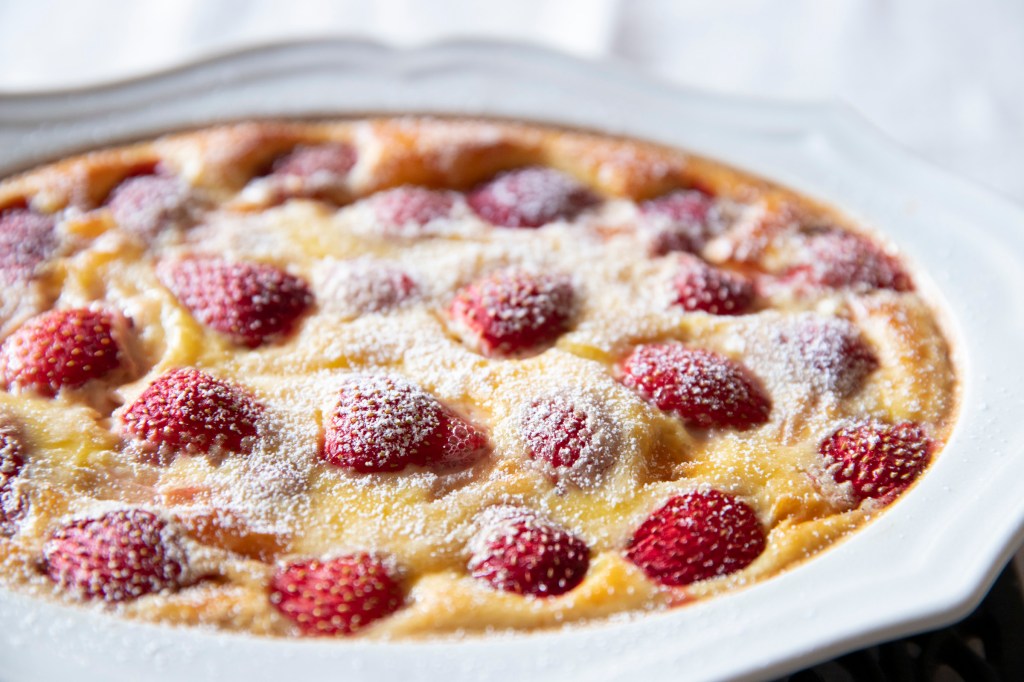 Strawberry Clafoutis いちごのクラフティ